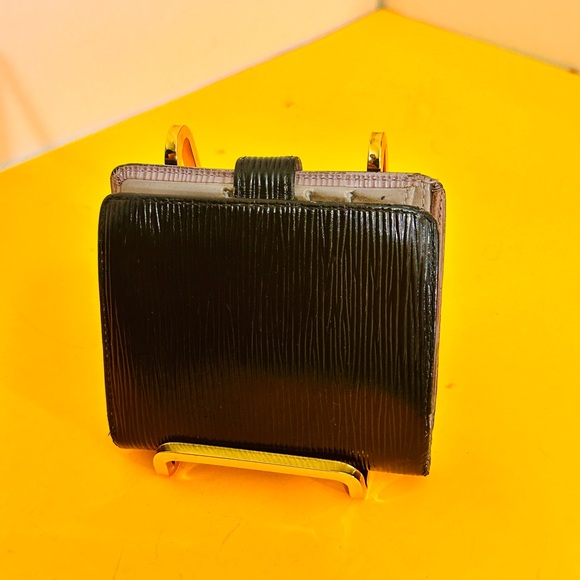 Louis Vuitton black wallet - Picture 12 of 15